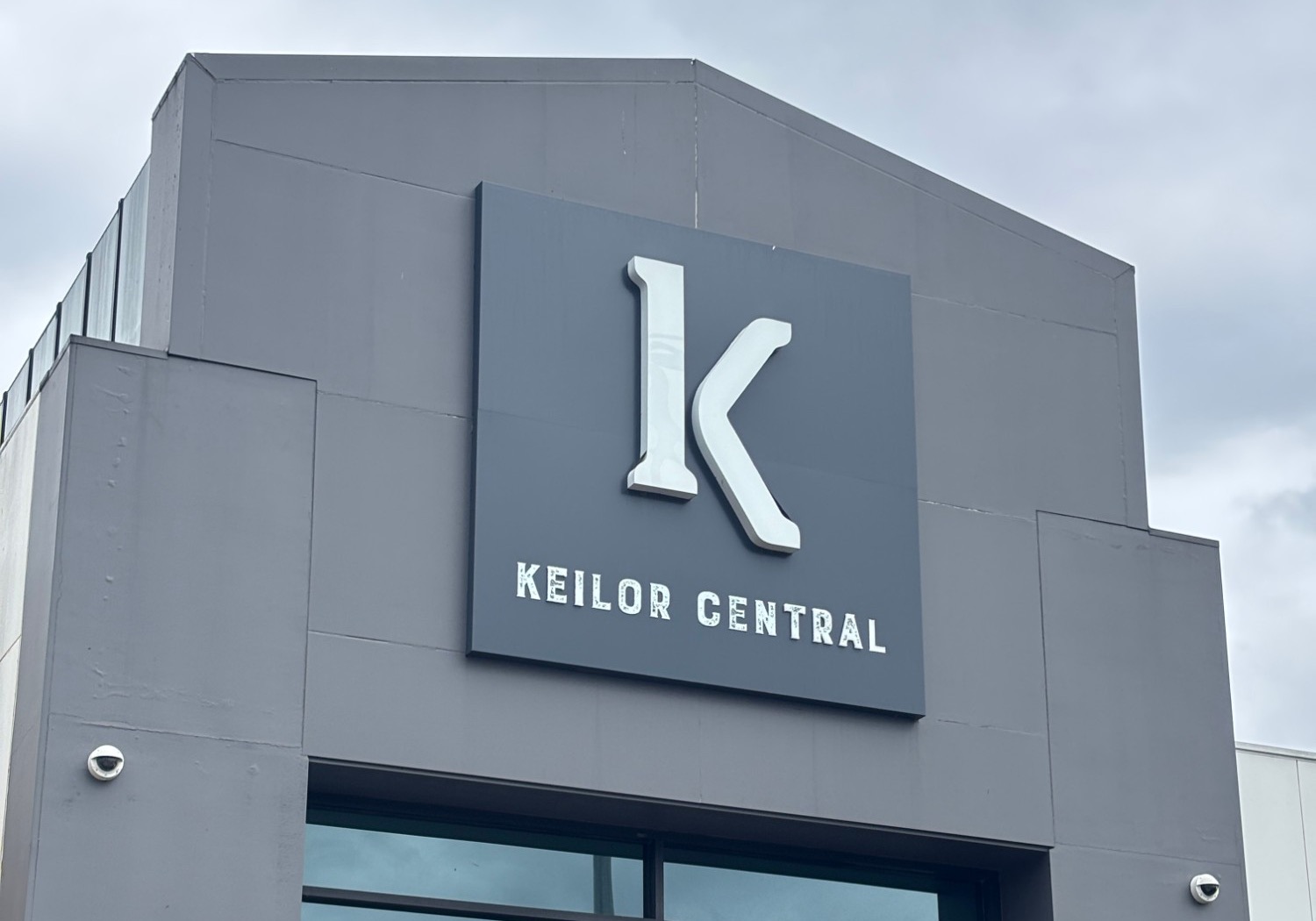The Keilor Central sign on the shopping centre building, home of 4ME Pilates Keilor Downs.